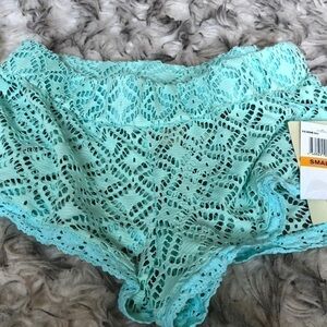 𝅺nwt 2/$22 Milken coverup swim shorts size small